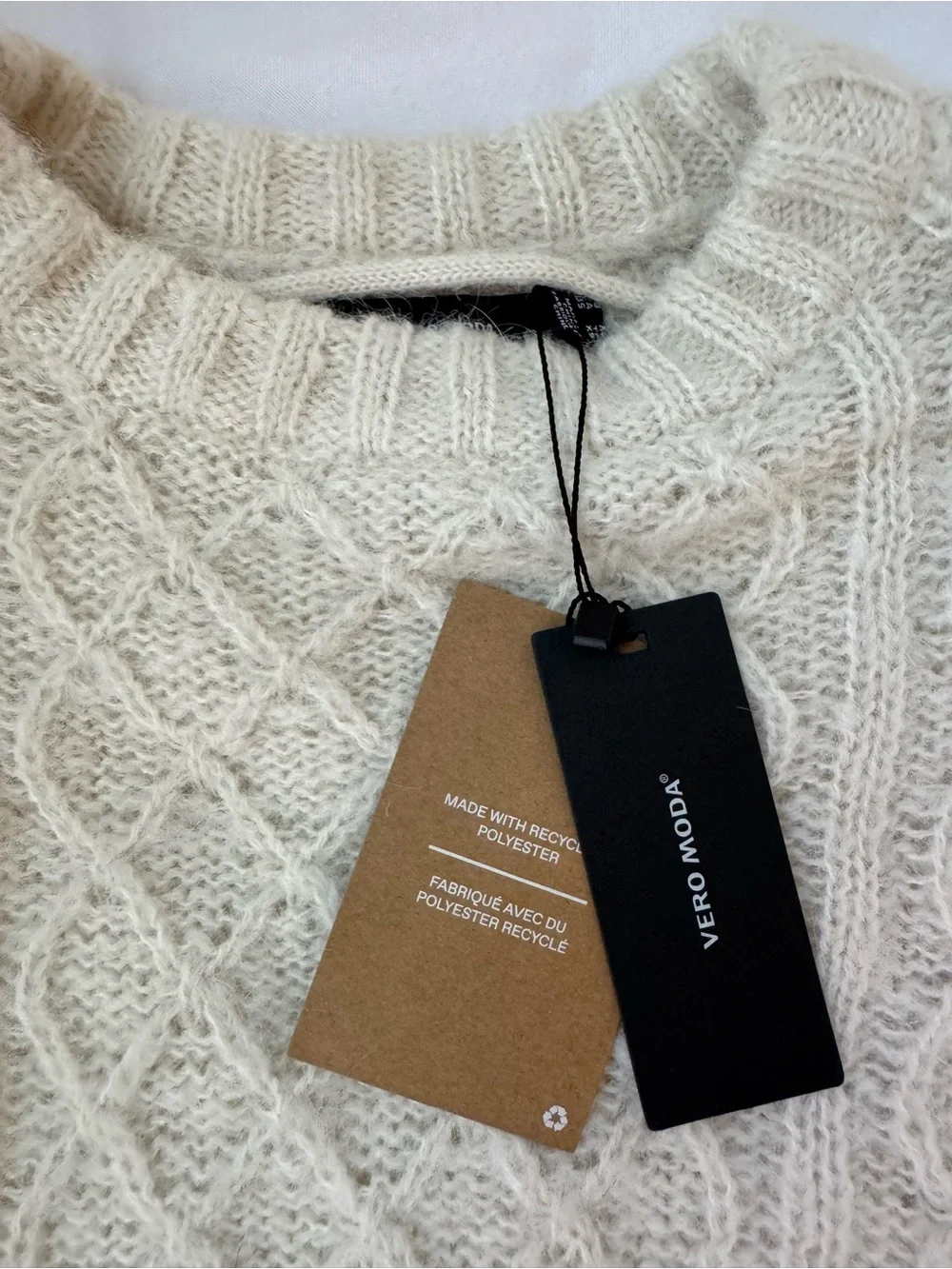 Vero Moda Cream Cable Knit Crewneck Sweater